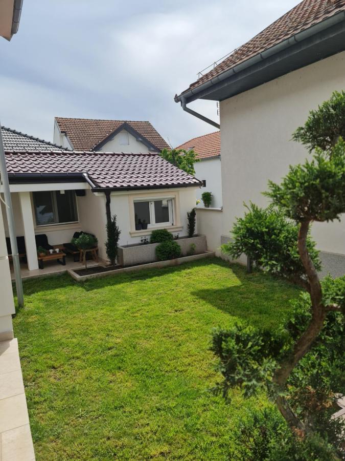 Vila Cander Apartment Kladovo Bagian luar foto